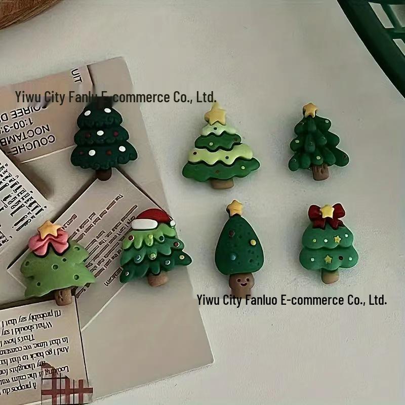 Cartoon Mini Christmas Refrigerator Magnets - Cute Creative Home Decoration Magnetic Stickers