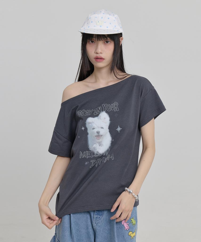 WAIKEI Mellow Dream Cloud Off-Shoulder Short-Sleeve T-Shirt Charcoal