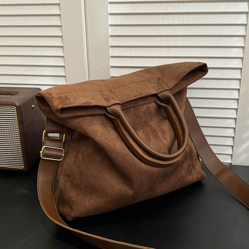 Vintage Suede Large Capacity 2025 New Design Casual Versatile High Sense Shoulder Bag Messenger Bag Women