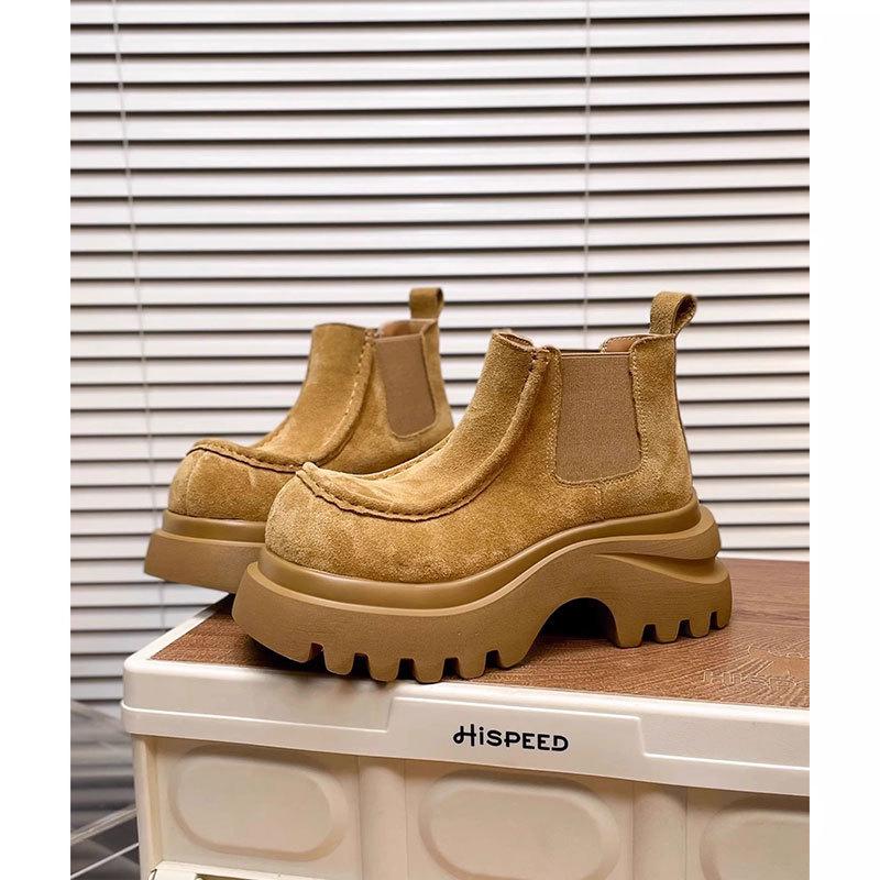 British style platform Martin boots women's 2025 autumn and winter new retro leather women's boots heightening short boots locomotive boots