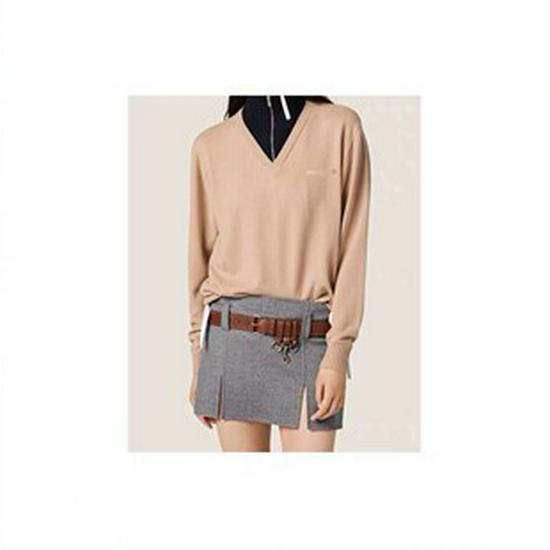 Cartoon Sheep & Dog Jacquard Knit Sweater for Women - Sweet, Soft, Age-Reducing Design with Round Neck and Long Sleeves.