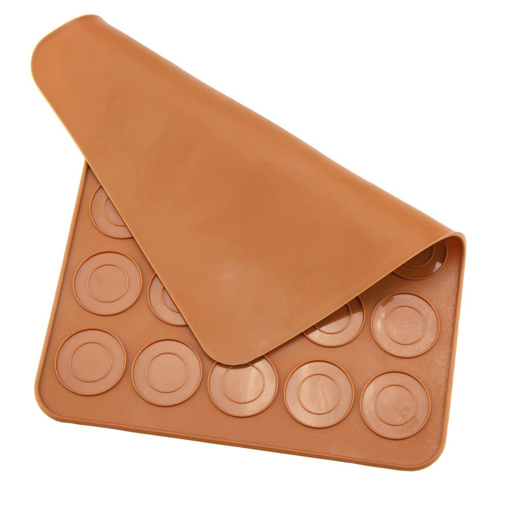 30 Hole Macaron Baking Mat Food Grade Silicone Dishwasher Safe Silicone Pastry Mold Oven Safe Flexible Round Cookie Sheet