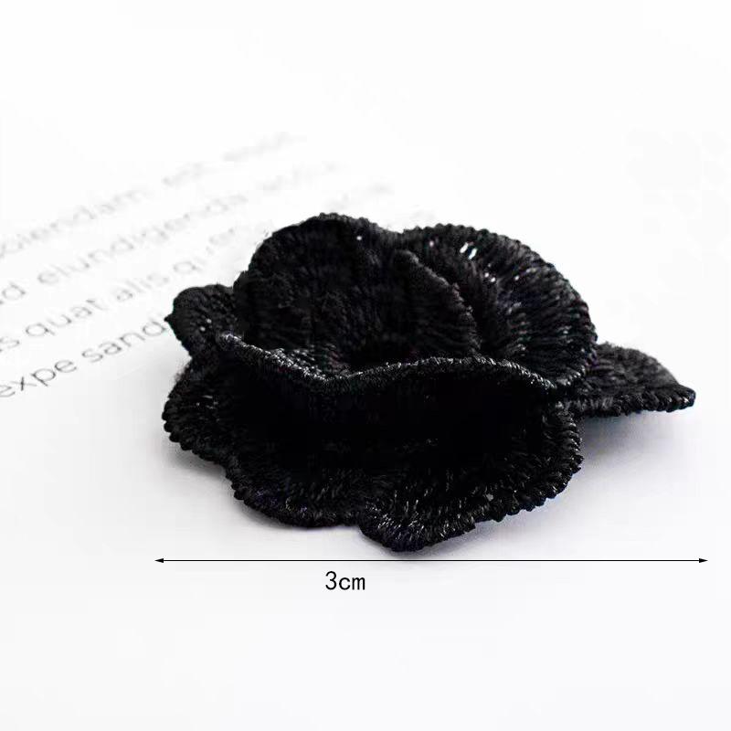 10Pcs/Set Black White 3D Flower Water-Soluble Embroidered Patch Handmade DIY Wedding Dress Sewing Applique Craft