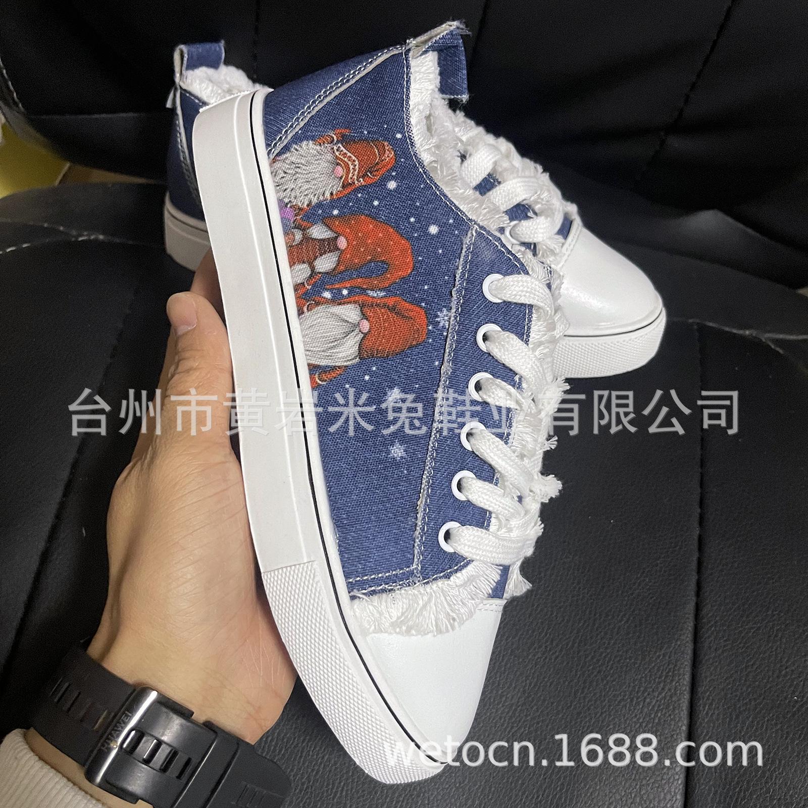 

Christmas shoes men and women couples large size denim canvas flats skateboard sports and leisure shoes 43 43