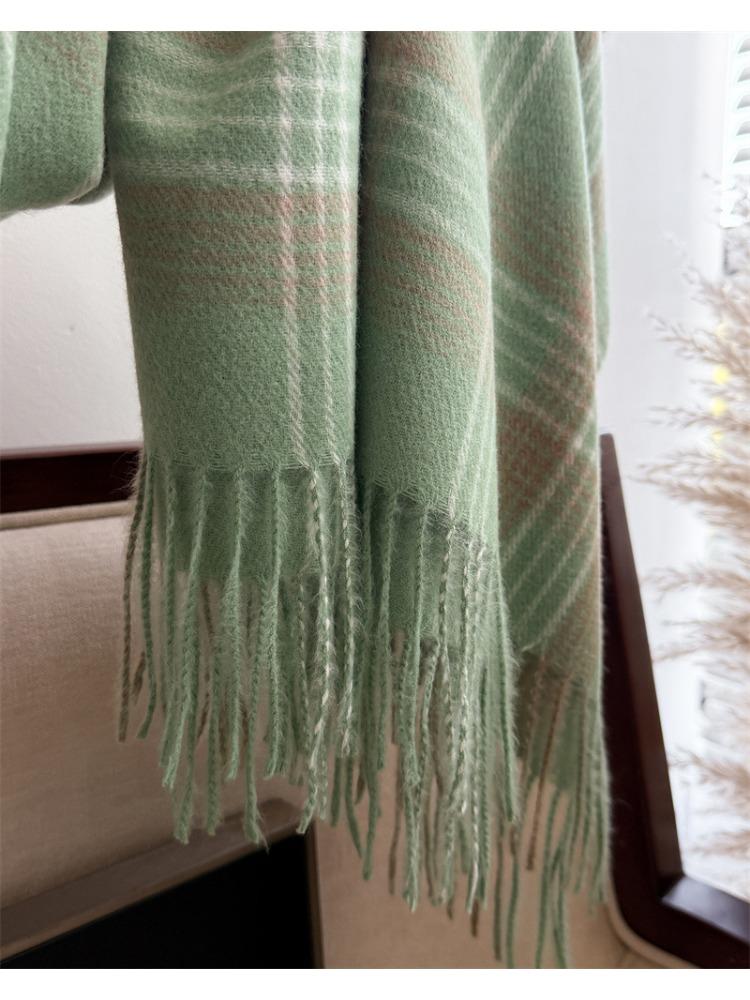 Women'S Vintage Plaid Scarf - Geometric Pattern, Warm & Stylish Winter Accessory, Versatile for Casual or Formal Outfits Perfect for Fall and Winter
