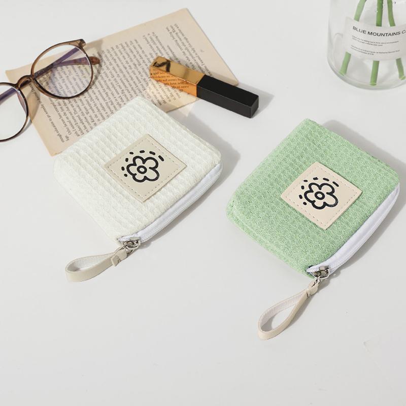 Fashionable  Cute And Simple Wallet Small And Fresh Cosmetics Coin Purse