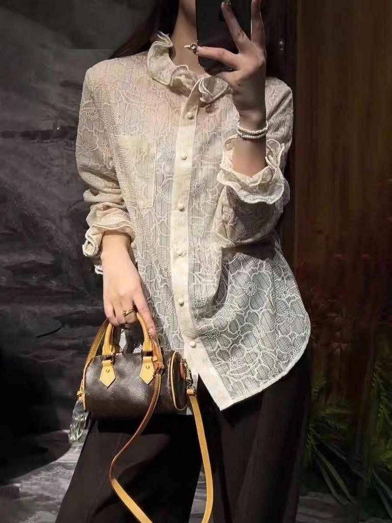 Apricot Lace Round Neck High-End Shirt 2025 Autumn/Winter Breathable Fashion Top