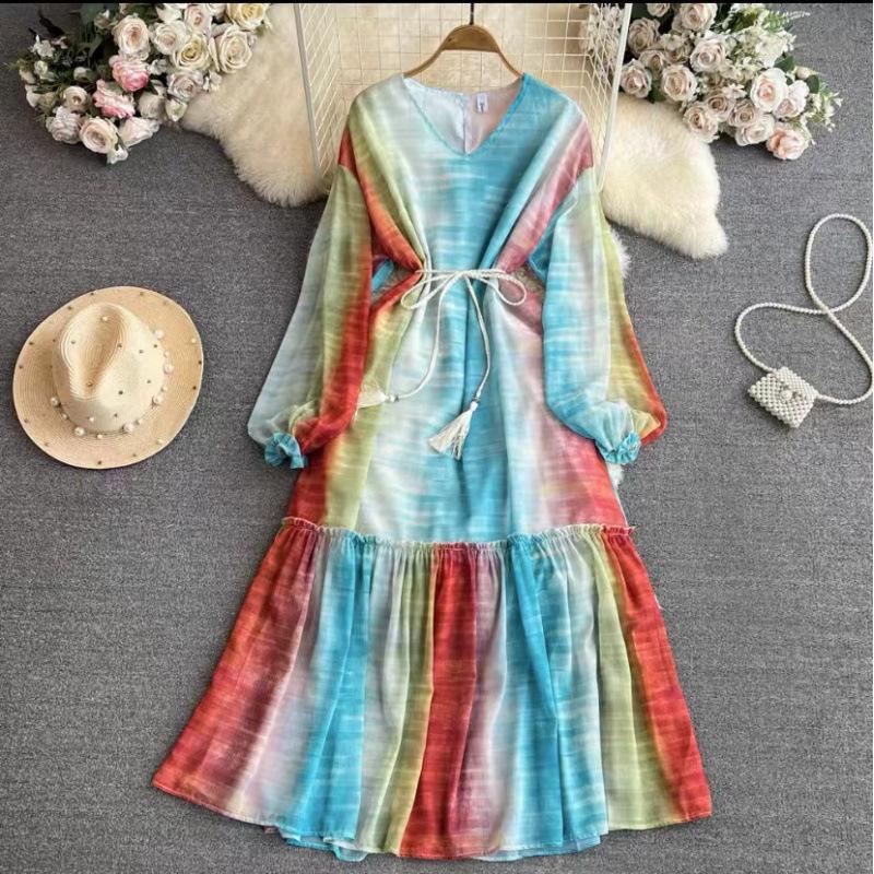 High sense celebrity temperament lantern long sleeve V neck waist thin a word gradual change color dress elegant big swing dress