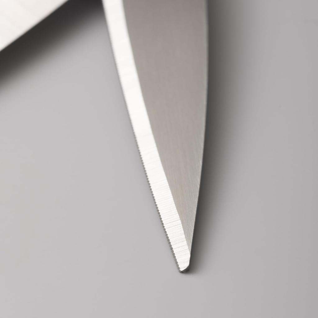 Kai KITCHEN KAI KITCHEN DH8000 Kitchen Scissors with Serrated Blade for Easy Grasping of Ingredients Dishwasher Safe White KAI KITCHEN DH8000
