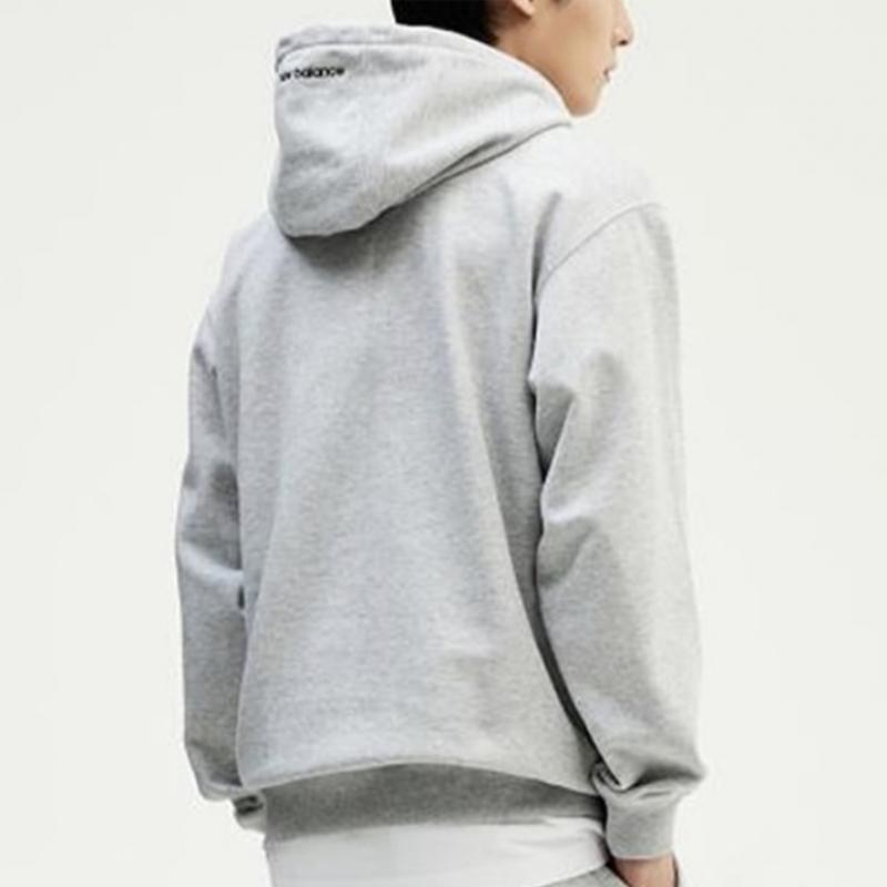 New Balance Hoodie  C28   Nbn0e11013 Ac Uni Essential Small Logo Hoodie