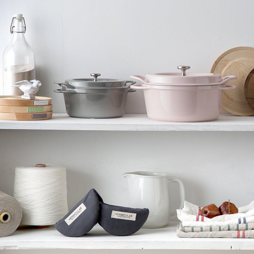 Vermicular Cast Enamel Pot 22cm Pearl Green Anhydrous Cooking