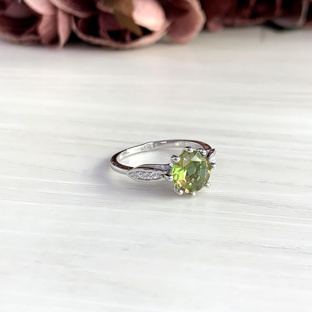 Серебряное кольцо с Султанит султанитом 1.719ct (2050865) 2.54 гр. 925 пробы