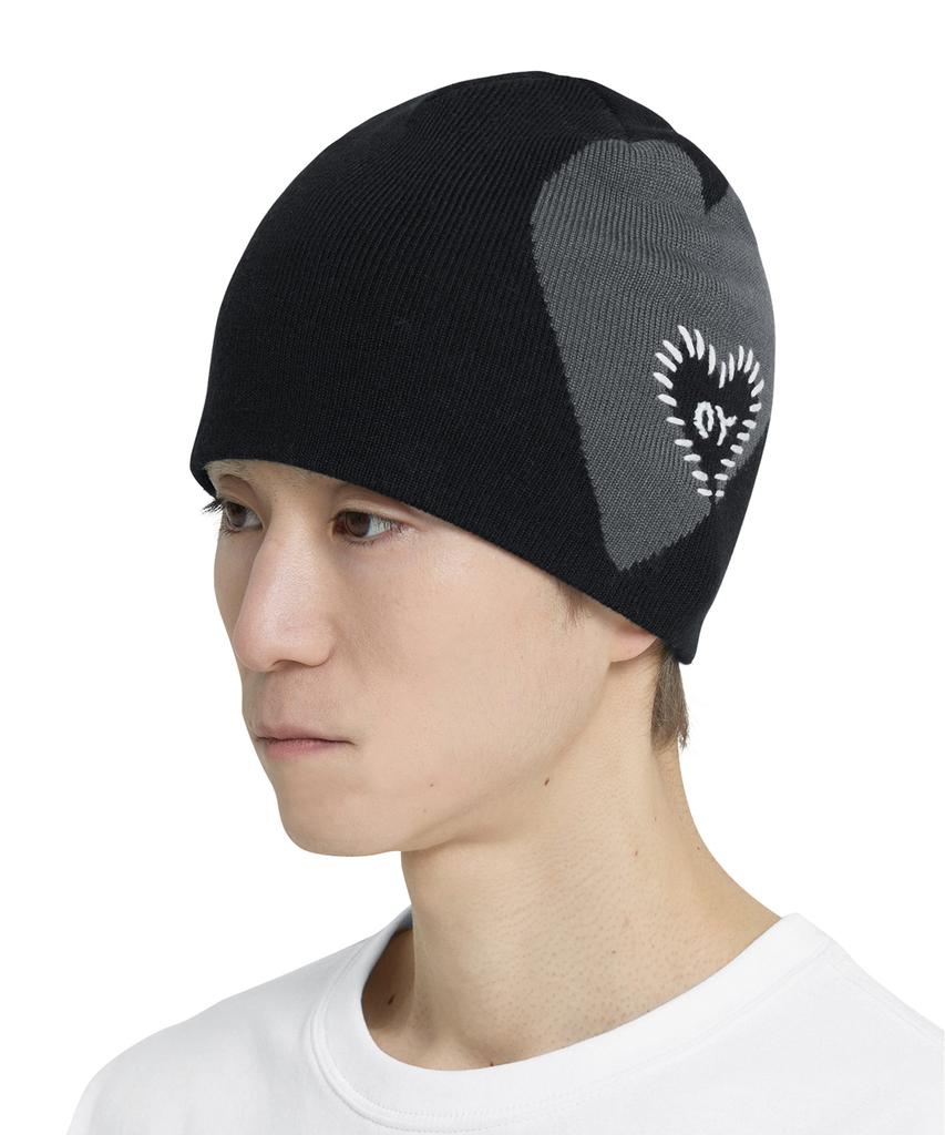 Opeunyadeu(Owai) Stitched Heart Beanie - Black