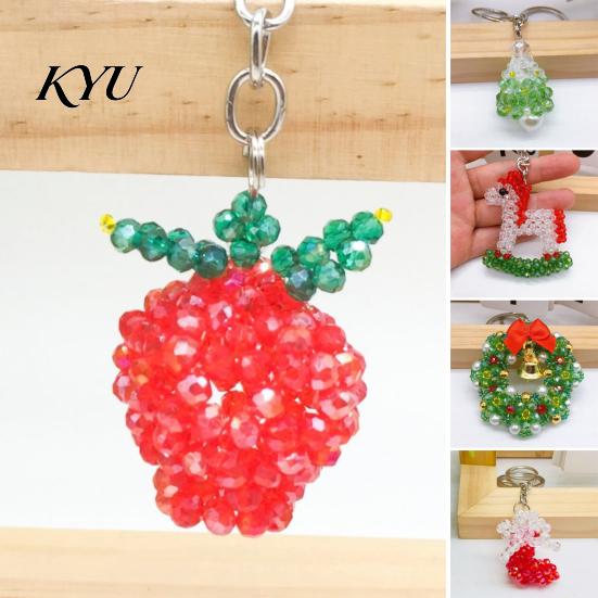 Christmas Beaded Keychain Handmade Keychain, Xmas Tree Wreath Gift Box Bell Decorative Key Ring Santa Keyring, Backpack Hanging Decor for Party Favors