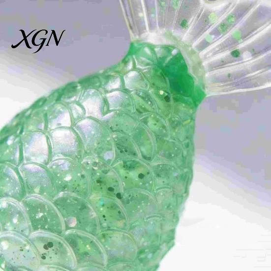 Stress Relief Hand Toy Transparent Fish Tail Squeeze Glitter Simulated Fishtail Anxiety Sensory Slow Rising Ball Decompression Gadgets Relaxation Desk