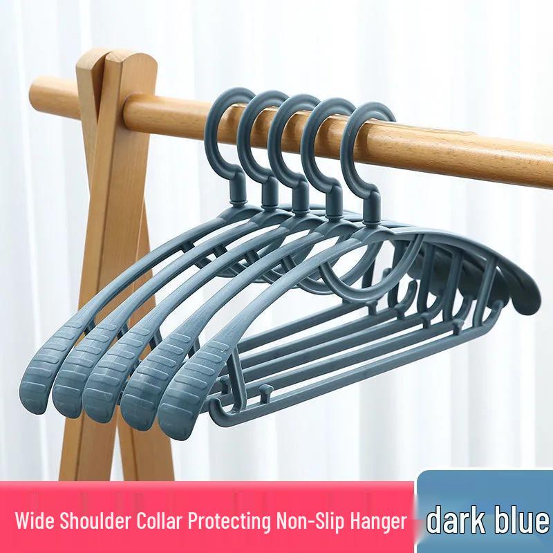 Wide Shoulder Non-Slip Plastic Hanger Set Free Shipping Set of 5 846₽