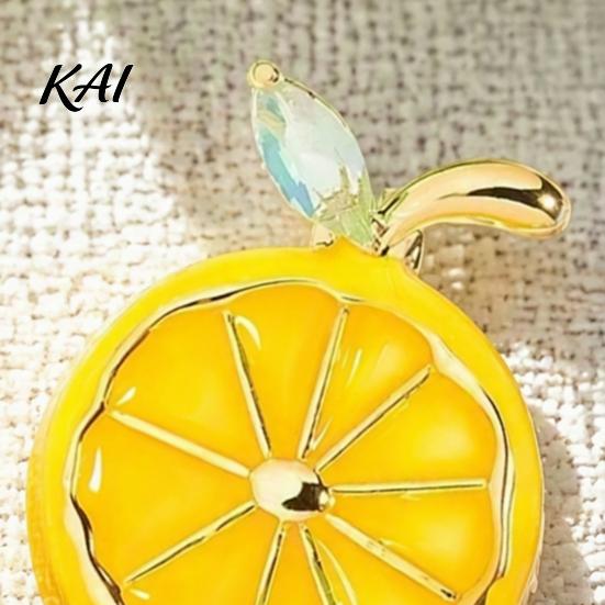 Fruit Pin with Rhinestone Leaf Lemon Slice Brooch Pin, Oil Dripping Leaf, Decorative Badge for Clothes Bags Scarves Bag Decoration