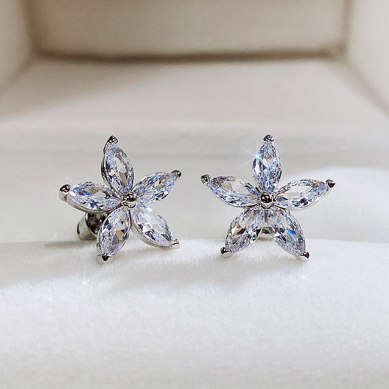 Colored Star Stud Earrings, Sweet Flower Pentagram Ladies Earrings, Vitality Girl Student Earrings
