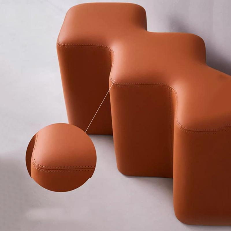 Nordic Shoe Changing Stool Luxury Low Stools Minimalist Aesthetic Modern Living Room Stool Relaxing Decorative Entrance Stools