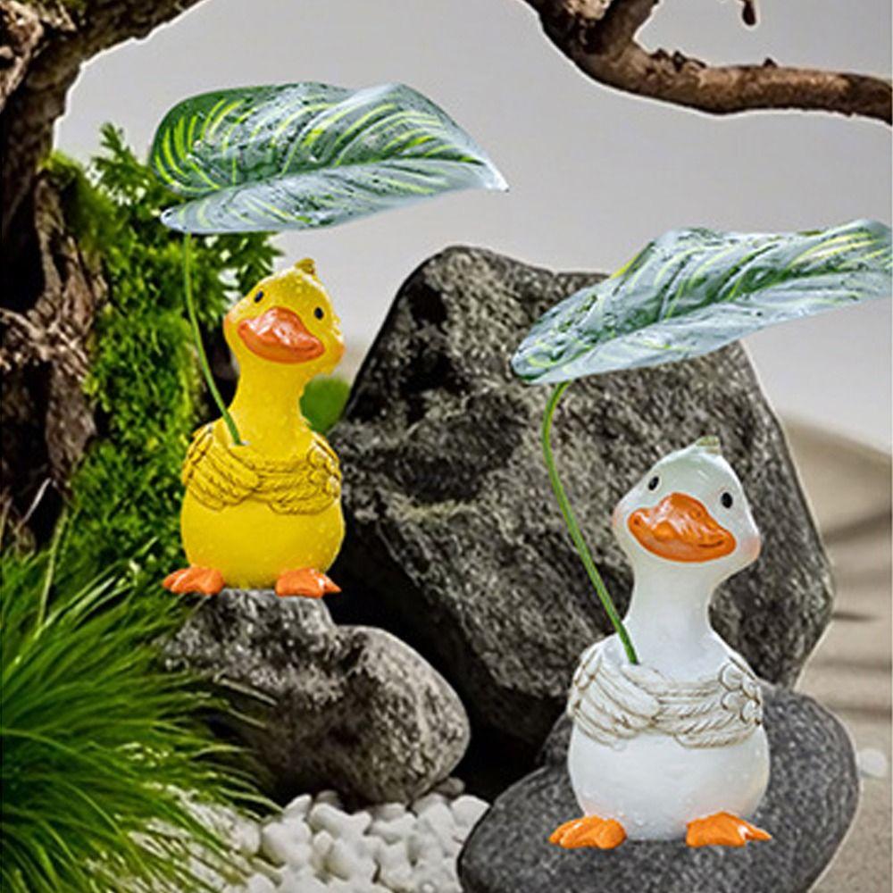 Cartoon Umbrella Holding Duck Statue Handmade Garden Animal Statue  Balcony Patio