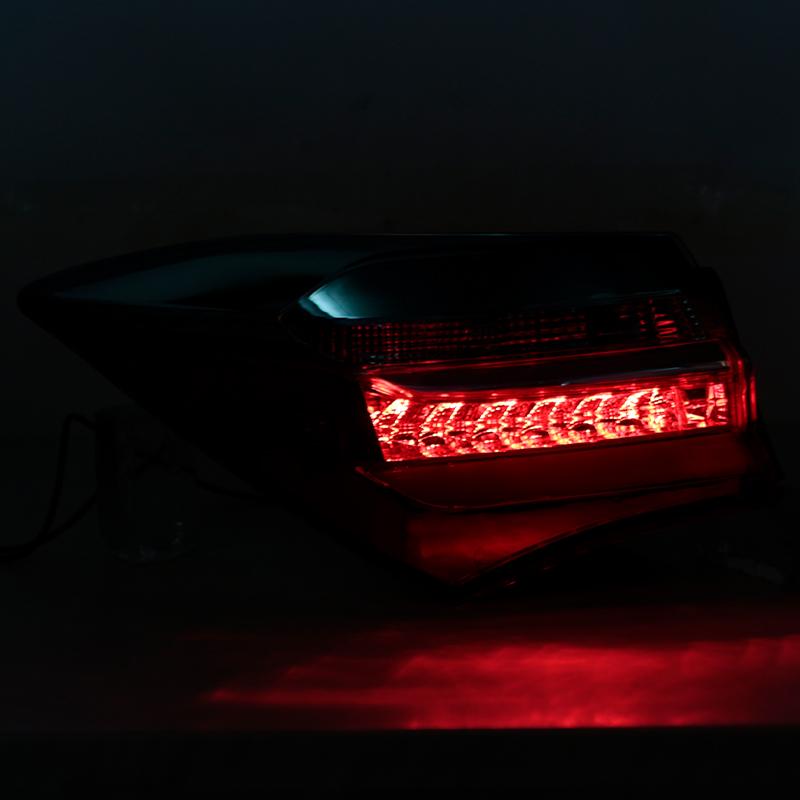 For Toyota Corolla Hybrid 2014 2015 2016 2017 2018 Leather Version Taillights Reverse Light Turn Light Brake Light Parking Light