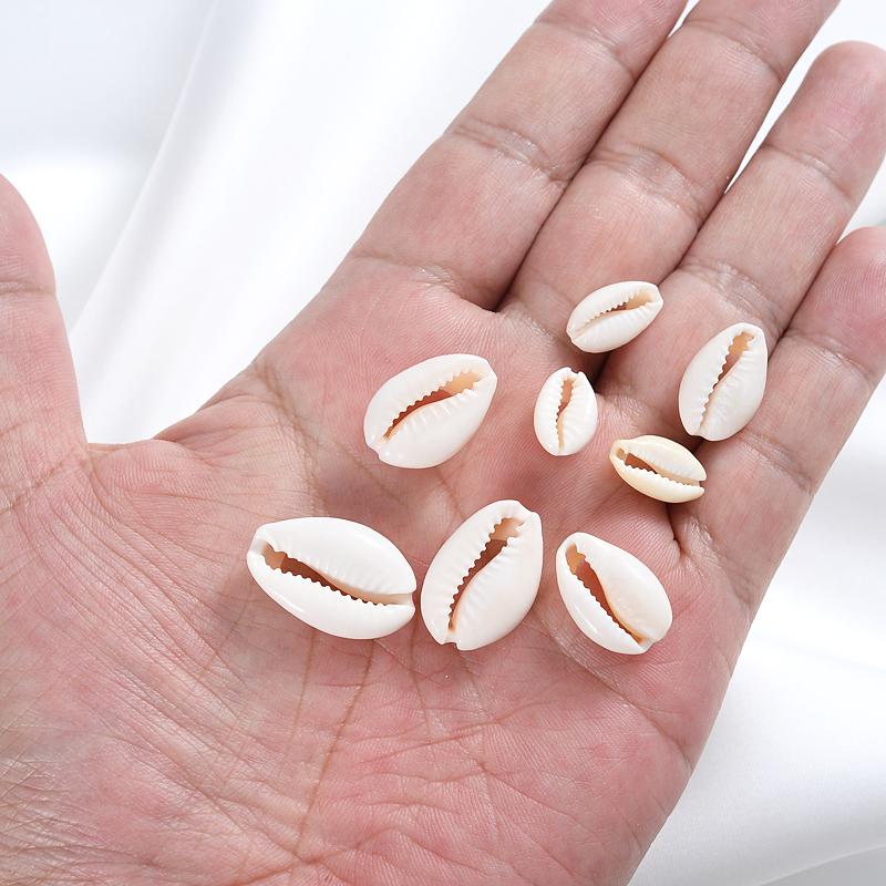 50 peças de contas de conchas naturais da moda, conchas cortadas com contas de furo para fazer joias, pulseiras e colares HMM