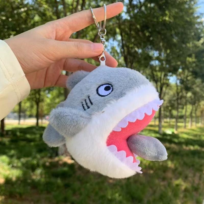 Pull-out Sand Shark Stuffted Keychain Creative Soft Plushie Pendant Little Shark Schoolbag Accessories Couple's Small Gifts