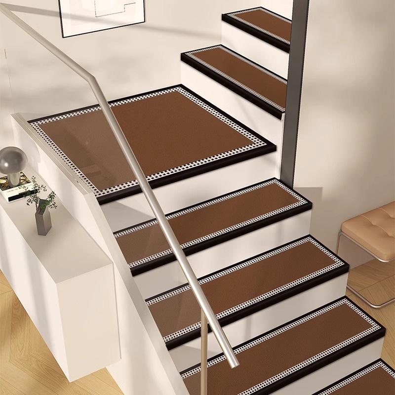 Cream Style Non-Slip Diatom Mud Stair Mat - Absorbent, Soundproof, Easy Clean, Rotating Tread Floor Mat