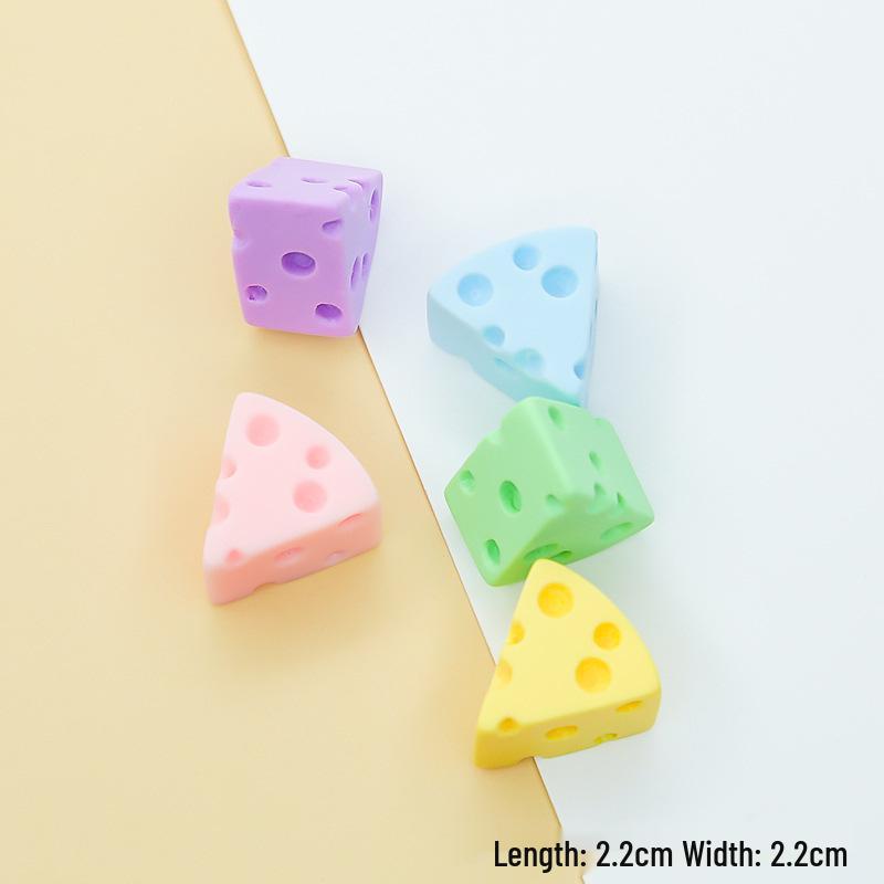 Miniature Luminous Resin Animal Ornaments: Cartoon Desktop & Car Decorations