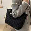 Large Capacity Tote Bag for Women Autumn and Winter New Fashion Diamond Shoulder Bag for Women Simple Fashion Underarm Bag for Women
