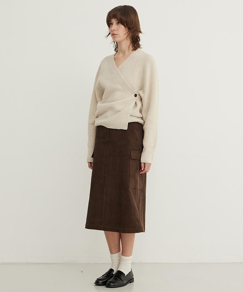 Step Around Corduroy Cargo Midi Skirt_Brown