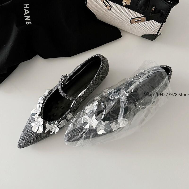 Fashion Japanese Sequined Flowers Mary Jane Shoes Shallow Temperament Women's New French Pumps Inner Height-increasing Pointed Shoes