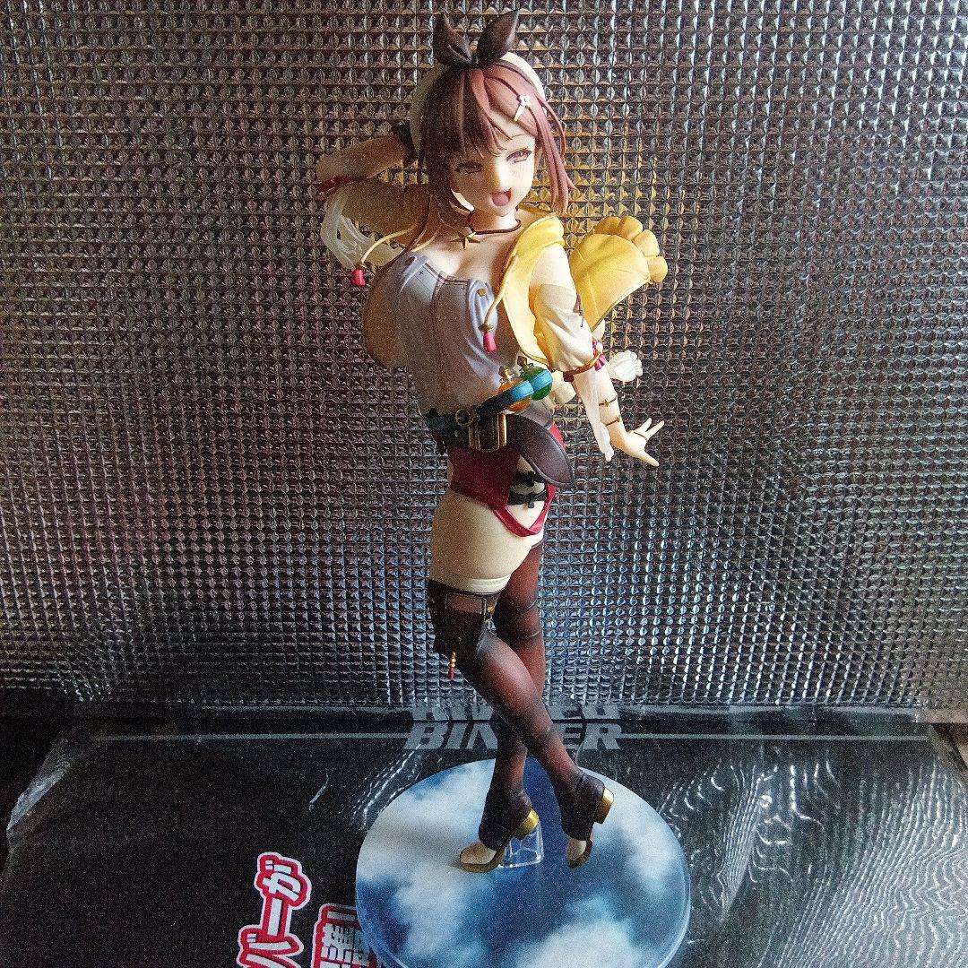 

[USED] Atelier Ryza figures