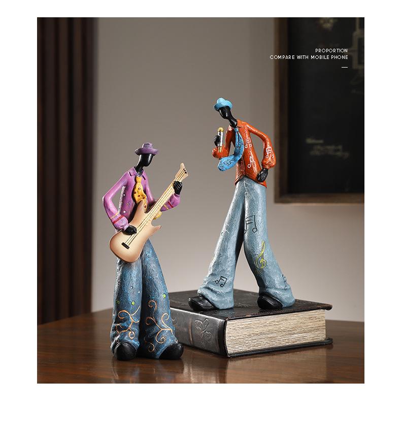 Xianci Retro Band Figure Ornament for Home and Living Room Decor, Perfect for Wine Cabinet, Bookcase, or Electronic Organ Display.