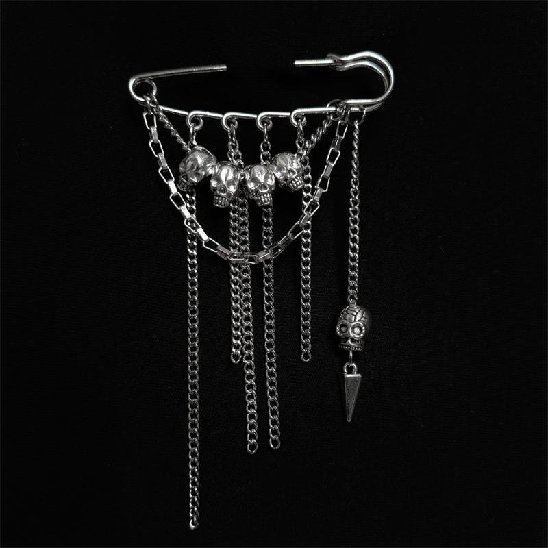 Gothic Style Skull Tassel Chain Brooches Pins For Women Clothing Coat Jewelry Accessries Gifts