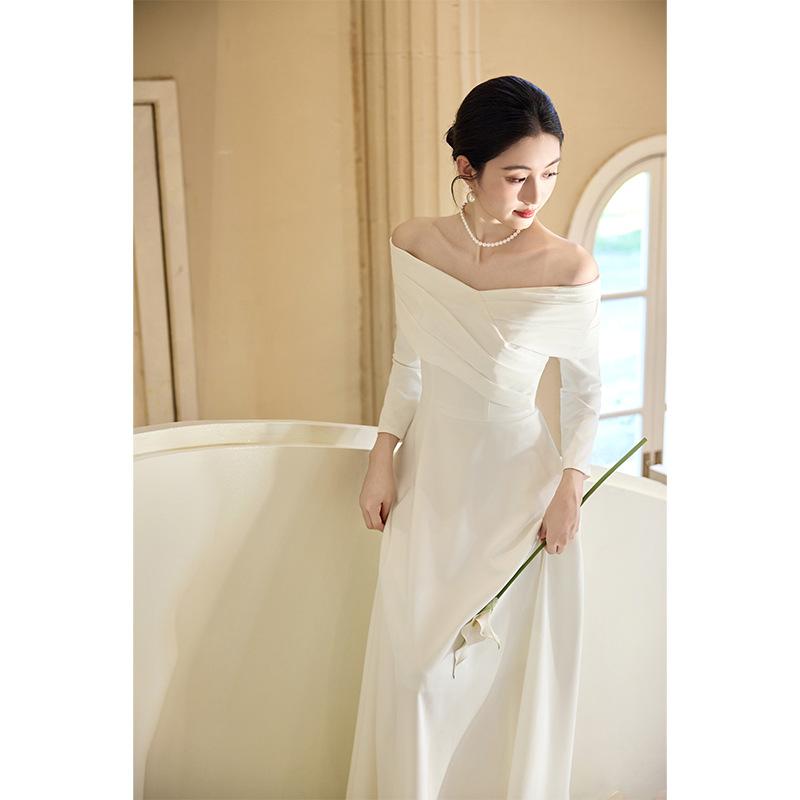 High-end White Evening Dress, Banquet Temperament, One-word Shoulder Long-sleeved Host Performance Uniform, Certificate Engagement Dress