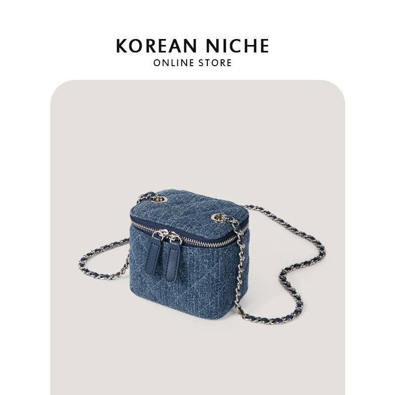 Niche Design Diamond Grid Embroidery Thread Small Fragrant Style Denim Chain Small Bag Simple and Versatile Crossbody Bag