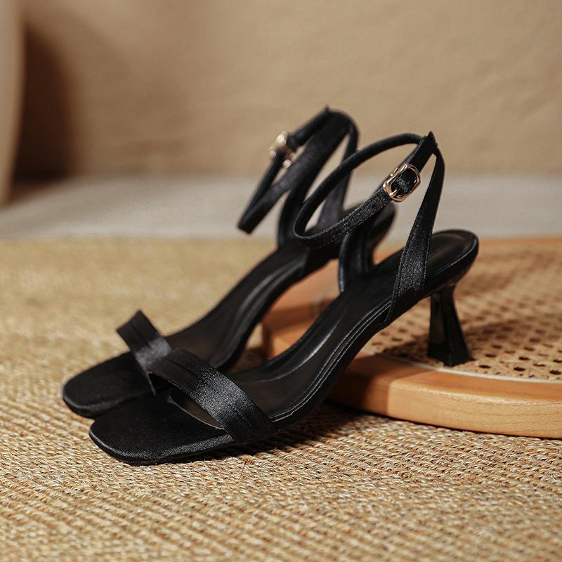 2025 new summer high-heeled sandals with open-toed sexy fairy style pink square head high heels female stiletto