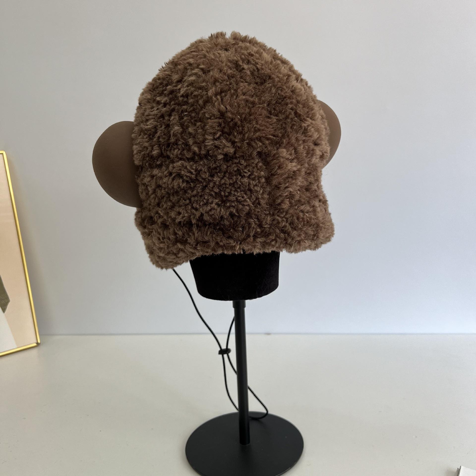 

Cute monkey ear hats for men and women to keep warm in autumn and winter plush Lei Feng hat green imitation lamb wool ear protectors pullover hat tide M（56-58cm） темно-коричневого кольору