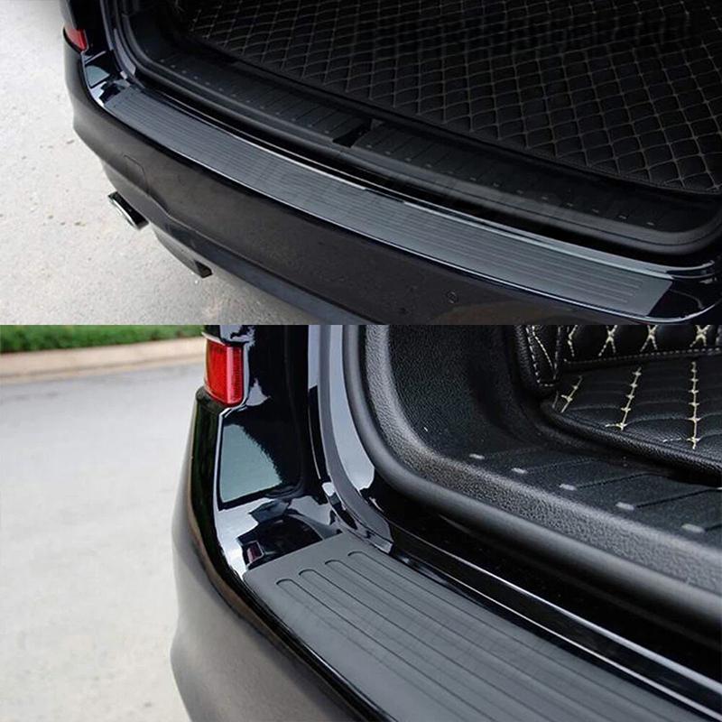 Automobile Rear Bumper Protector Anti-Slip Safety Bumper Guard  For Volkswagen T5/T6 Transporters (2003-2026 Models)