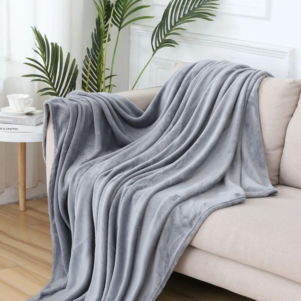 1pc Coral Fleece Blanket Simple Grey Blanket Soft Warm Throw Nap Blanket for Sofa Bed Camping Trip Office Pet Dog