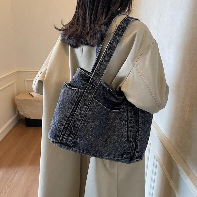 Denim messenger bag girl lazy wind backpack 2025 new student class commuter backpack simple shoulder bag