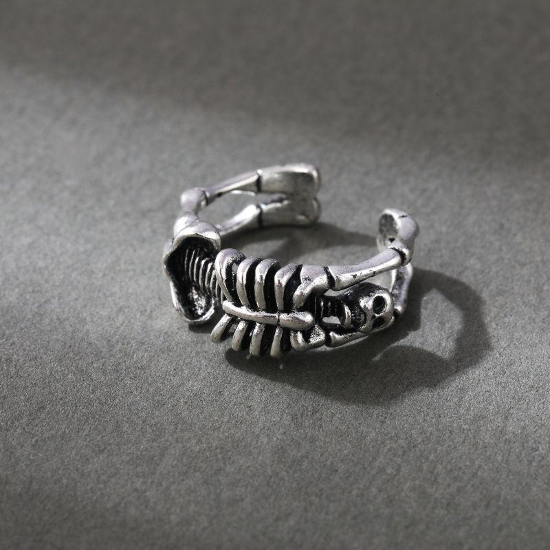 Skeleton Ring Trendy Cool Punk Accessories Unisex Universal Dark Series Jewelry Funny and Dominant Hand Jewelry Unique Gift