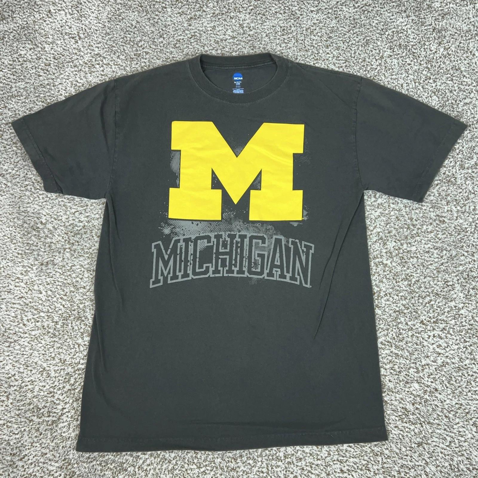 Michigan Wolverines Shirt Mens XL Gray NCAA Football Tee College Sports T Logo 4XL