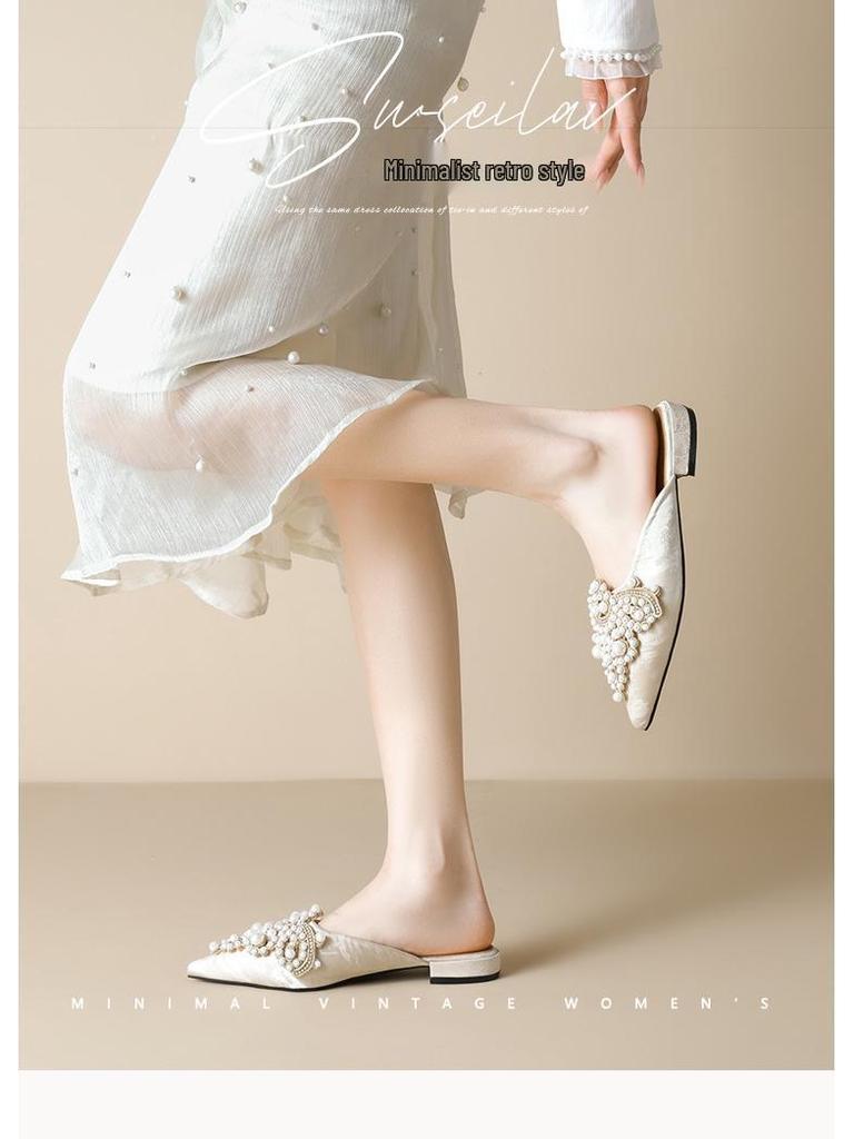 Weiwei Girl Pearl Rhinestone Slip-on Closed Toe Sandals - Women's Chinese Style Flat Heel Half Slippers for Summer