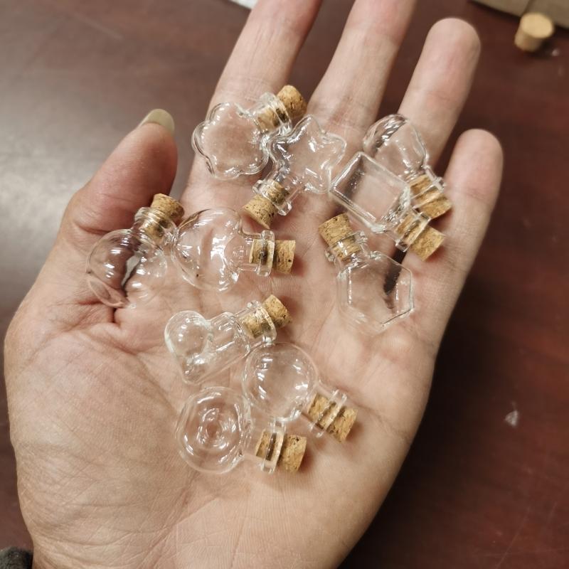 10pcs Mini Glass Bottles with Cork Stoppe Drifting Wishing Bottle Charm Making Decoration for Home Bedroom Dormitory Car