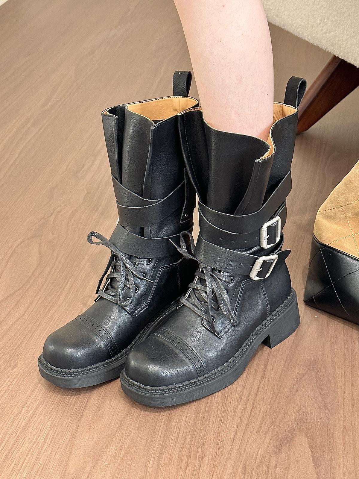 

Fashionable polished round head lace-up Martin boots women s autumn and Korean version thin thick heel short boots 39