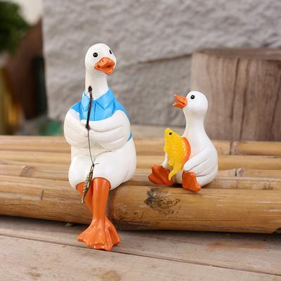 Little Duck Fishing Figurine, Parent-child Garden Statue, Rockery, Pond Landscape Decoration Resin Handicraft
