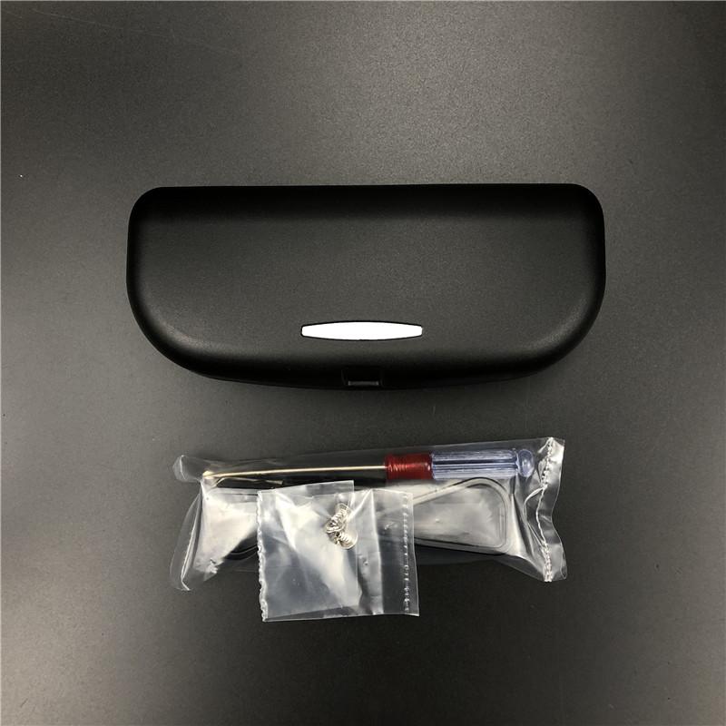 Car-Styling Sun Visor Glasses Case for Land Rover Range Rover Velar Evoque Freelander Discovery Vision Defender