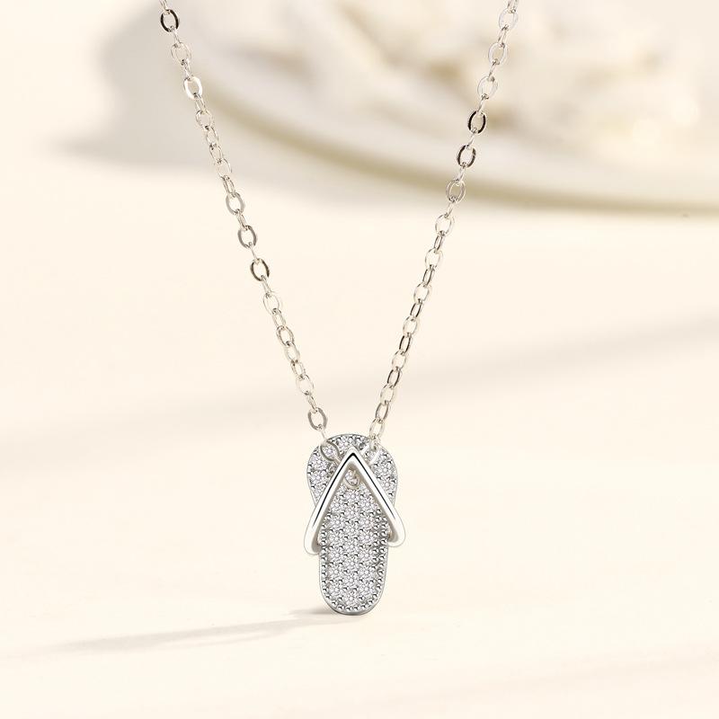 Flip-flop necklace female Korean version niche design full of drill collarbone chain